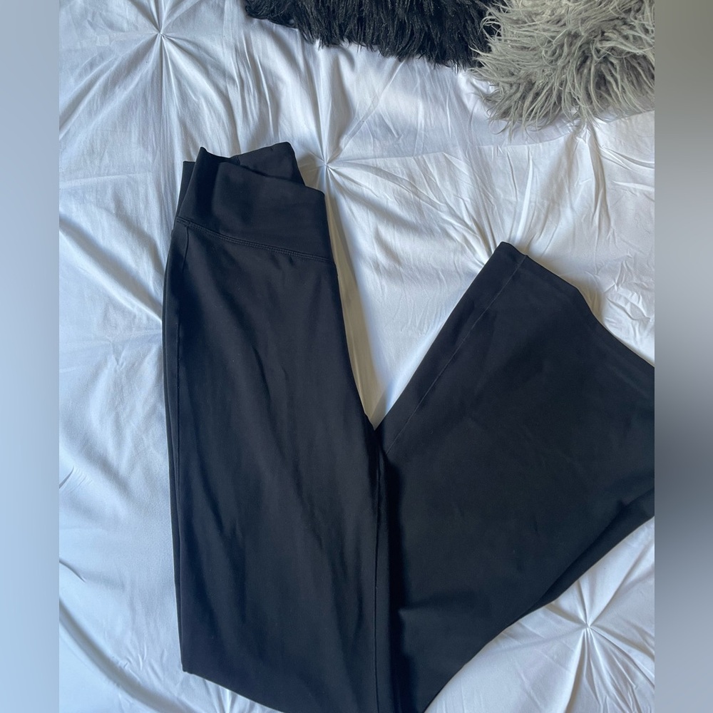 Halara yoga pants